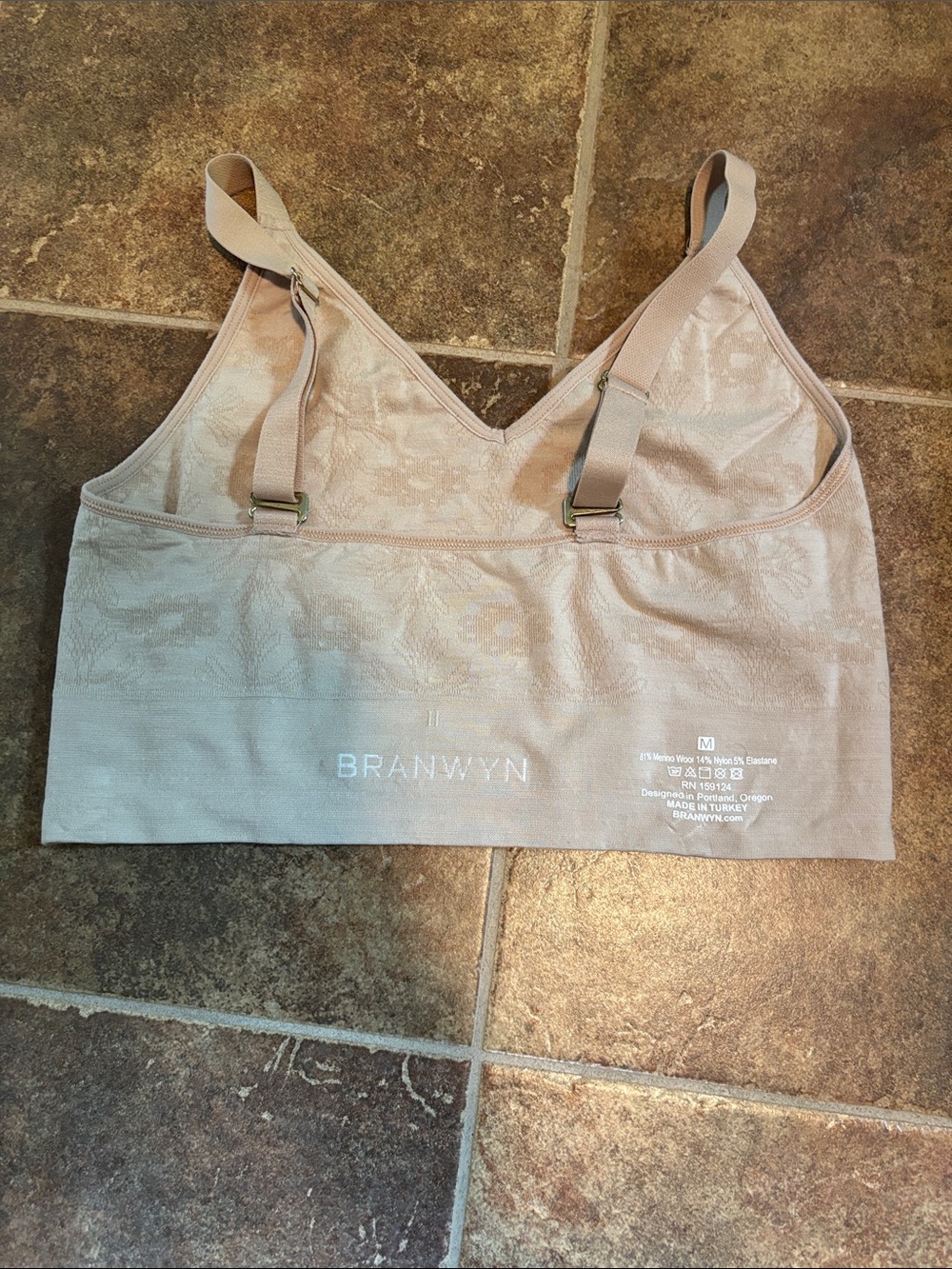 Branwyn essential busty bra - Picture 3 of 5